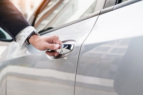 Louer une voiture sans permis sur une courte période Saint-Romain-de-Popey